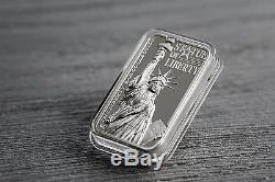 10$ 2017 Cook Islands The Liberty Bar Collection Statue of Liberty