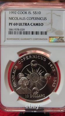 1992 COOK ISLANDS 10 DOLLARS Nicolaus Copernicus NGC PF 69 Ultra Cameo
