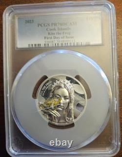 Cook Islands 2023 Kiss the Frog PCGS PR70 Silver Coin 2 oz? Cracked slab