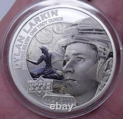 Upper Deck Grandeur 2017 Cook Islands Dylan Larkin 1 Troy Oz. 999 Silver Coin