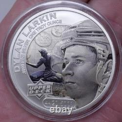 Upper Deck Grandeur 2017 Cook Islands Dylan Larkin 1 Troy Oz. 999 Silver Coin