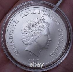 Upper Deck Grandeur 2017 Cook Islands Dylan Larkin 1 Troy Oz. 999 Silver Coin